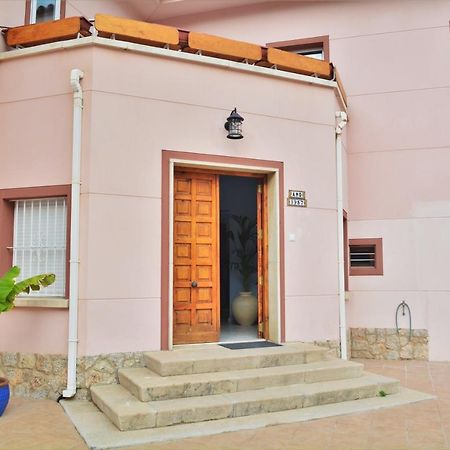 Chalet Villa Los Hipocampos Кульера Экстерьер фото