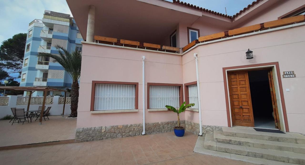 Chalet Villa Los Hipocampos Кульера Экстерьер фото